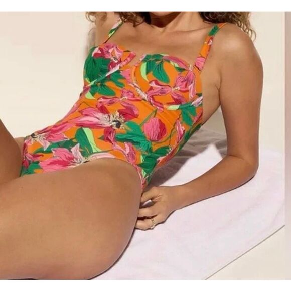 Express Floral Balconette Body Contour One-piece Swimsuit size M - Picture 7 of 10